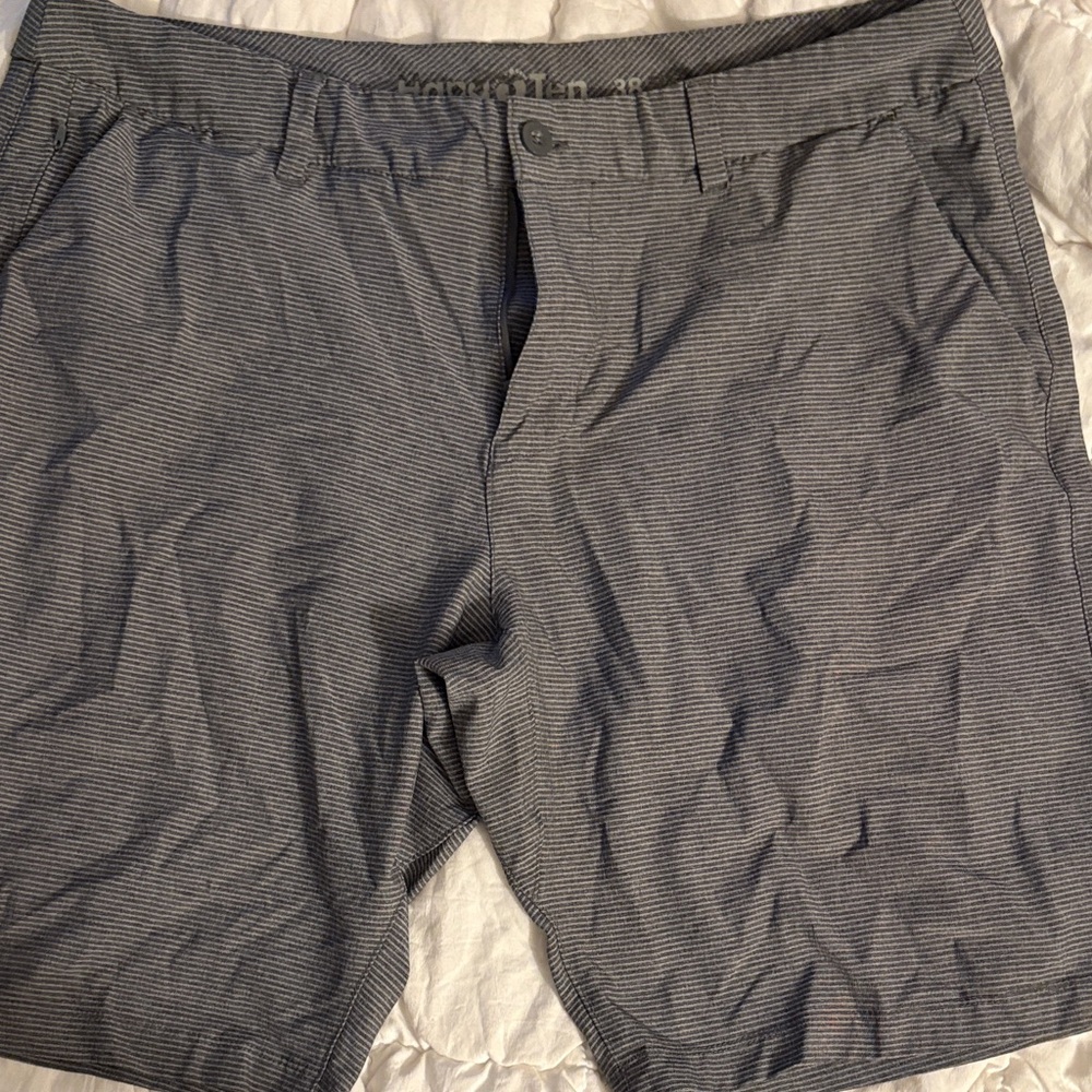 Hang Ten Men's Blue-Gray Micro-Stripe Flat Front Shorts